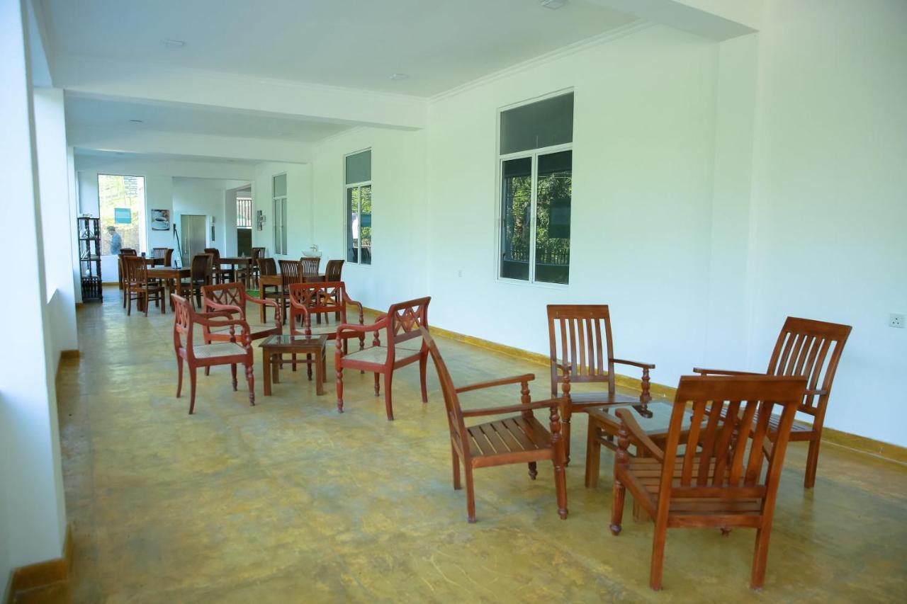Glenloch Tea Factory Hotel 3*